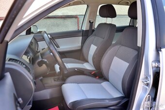 Volkswagen Polo 1.4 16V Cross - 17