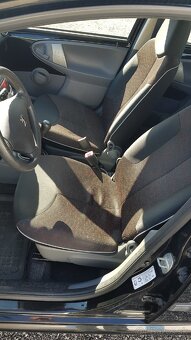 Peugeot 107 - 17