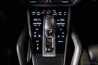 Porsche Cayenne 3.0 4X4 - 17