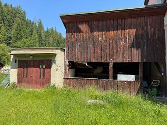 Priestranný rodinný dom v Ludrovej pri Ružomberku - 17