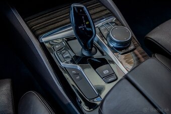 BMW Rad 5 530d xDrive A/T, 195kW, A8 / AJ NA SPLÁTKY - 17