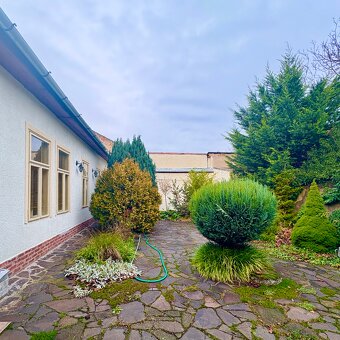 Meštiansky 5 izbový dom v srdci Šiah - 17