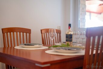 DVA DOMY S POZEMKOM A NEKONEČNÉ MOŽNOSTI - 17