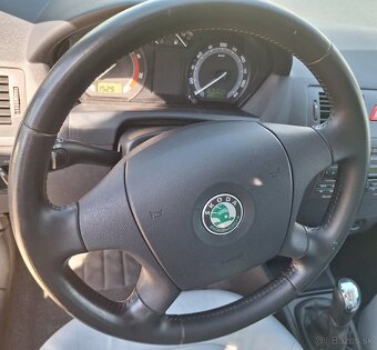 ŠKODA  fabia  1.4  16V    elegance - 17