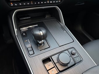 Mazda CX-80 2.5l PHEV HOMURA PLUS -ODPOČET DPH - 17