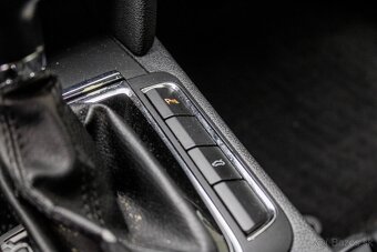 Škoda Superb Combi 2.0 TDI 4x4 DSG - 17