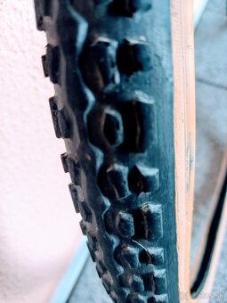 Kolesa -cestný bicykel - 17
