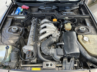 Porsche 944 1983 - 17