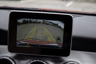Mercedes-Benz GLA 220d AMGline 4MATIC - 17