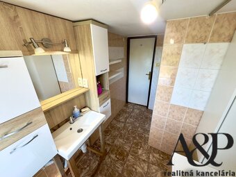 RODINNÝ DOM V PEKNOM PROSTREDÍ, POZEMOK 2392M2, RUDNÍK, okr. - 17