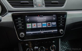 Škoda Superb 2.0 TDI SCR DSG - 17