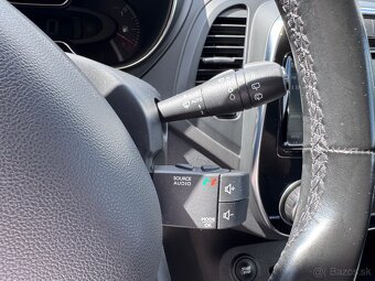 Renault Captur 0.9 TCe Benzín. - 17