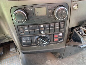 Štěpkovač MAN - JENZ 6x4 /8148/ - 17