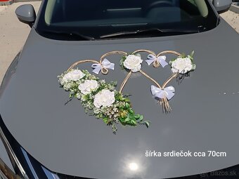 Biele svadobné pierka pre hostí - 17