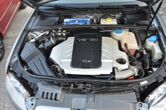 AUDI A4 3,0TDI 171kW QUATTRO M6 266146km - 17