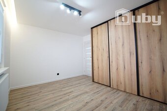 Priestranný 4-izbový byt po kompletnej rekonštrukcii, na pre - 17