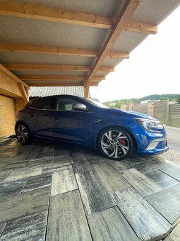 Renault Megane IV GT 205 - 17