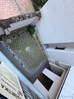 PREDAJ – Rodinný dom s veľkým potenciálom priamo v centre P - 17