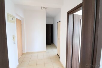 3-izbový byt s parkovacím státím v lukratívnom prostredí - 17