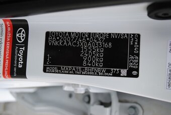TOYOTA YARIS 1.5 DYNAMIC FORCE - PREDAJ AJ NA SPLÁTKY - 17