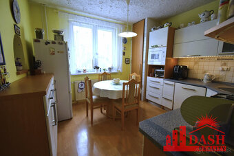 Na predaj 3 izbový byt s lodžiou, 77 m2, Trenčín ul. Halalov - 17