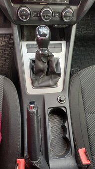 Škodu Octavia Combi 1.6 TDI (2017) - 17