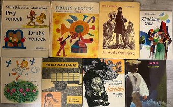 DETSKÉ RÔZNE KNIHY A LEPORELÁ - 17