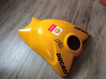 Ducati panigale V4S 2023 Bagnaia replika n°03 - 17