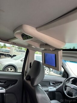 Volvo XC90 4.4 V8 232kW 4x4 = 7 miest, A/T, Navi, Top Stav = - 17