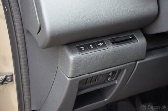 Peugeot 3008 1.6L diesel, auto v super stave, Overené - 17