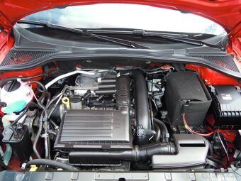Škoda Yeti 1.2TSi MONTE CARLO - SERVIS - 17