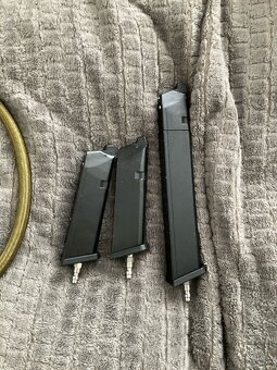 Airsoft vybava AAP01 a AR15 - 17