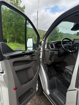Ford Tourneo Custom Titanium 2.0 TDCi 136 kW A/T – 8 miest - 17