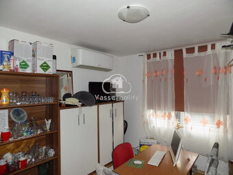 Na predaj chata s bazénom , jacuzzi v lokalite Ozón  pri Nov - 17