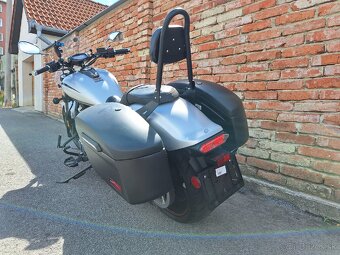 Yamaha XVS 1300 CU Stryker - 17