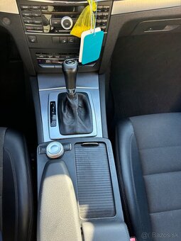Mercedes Benz Coupé E350 CDI- V6 - 17