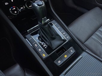 Škoda Superb Combi 2.0 TDI 190k L K DSG EU6 - 17