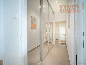 VYMEŇ SUSEDA - VÝNIMOČNÝ 2 IZB. ZREKONŠTRUOVANÝ BYT s BALKÓ - 17