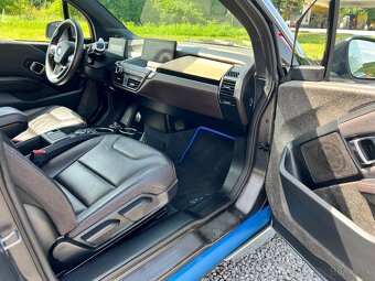 BMW i3 REX BENZÍN PHEV - 17