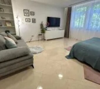 2-izbový byt  v historickom dome, ul.Námestie 1. mája, Brati - 17