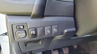 Toyota Auris 1,6 Valvematic (Final Edition) - 17