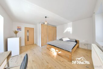 DO DOMČEKA | REZERVOVANÉ Originálne bývanie v rodinnom dome  - 17
