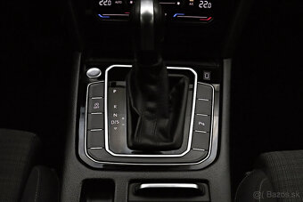 Volkswagen Passat Variant 2.0 TDI DSG EVO Elegance - 17