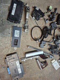 Rozpredám bmw e70 - 17