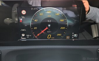 MERCEDES-BENZ A TRIEDA 180 D A/T - 17