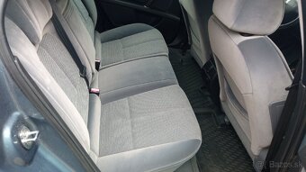 Predám Peugeot 407 SW - 17