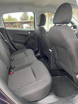 Peugeot 208 1.2 PureTech Active - 17