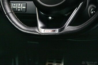 Kia ProCeed 1.4 T-GDi GT-Line A/T - 17