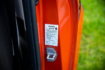 Predám Mercedes Smart fortwo coupe, benzín 66 kW, 6st.automa - 17