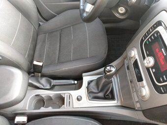 Ford Focus Combi 2.0 Duratec Titanium 107kw LPG - 17